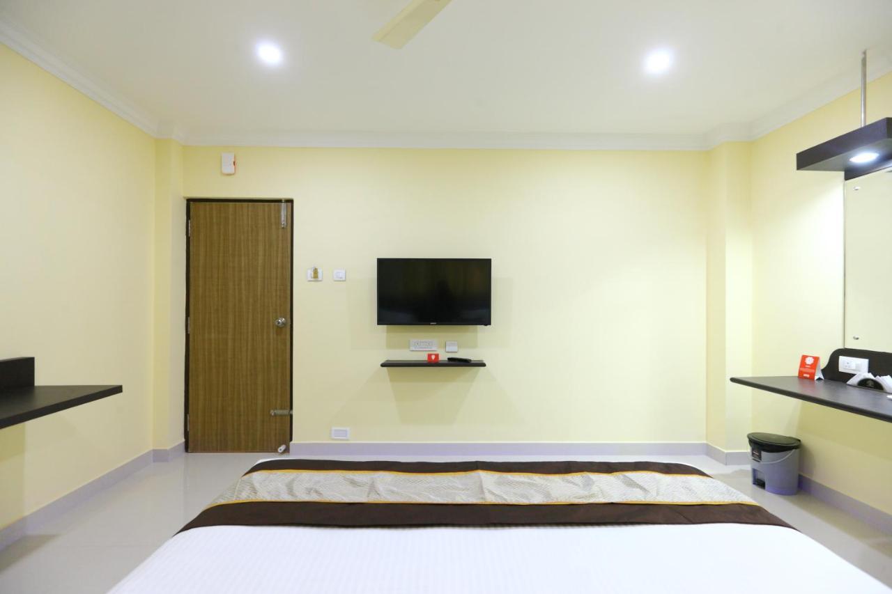 Hotel Salbala - Near Airport Chennai Eksteriør billede