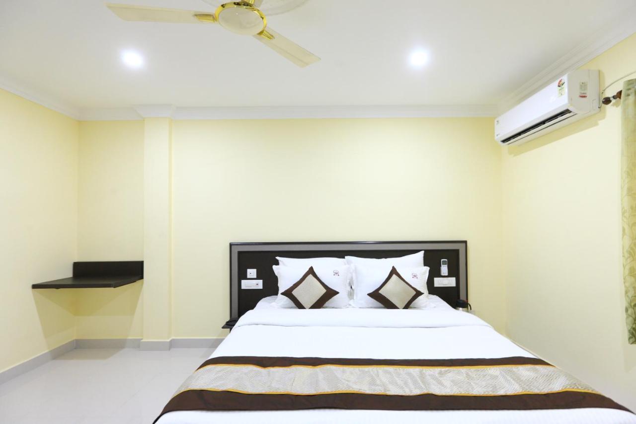 Hotel Salbala - Near Airport Chennai Eksteriør billede